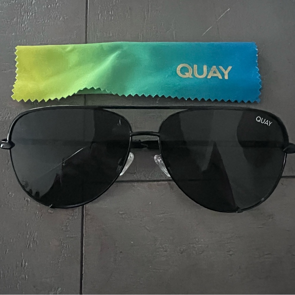 Fabulous Quay sunglasses